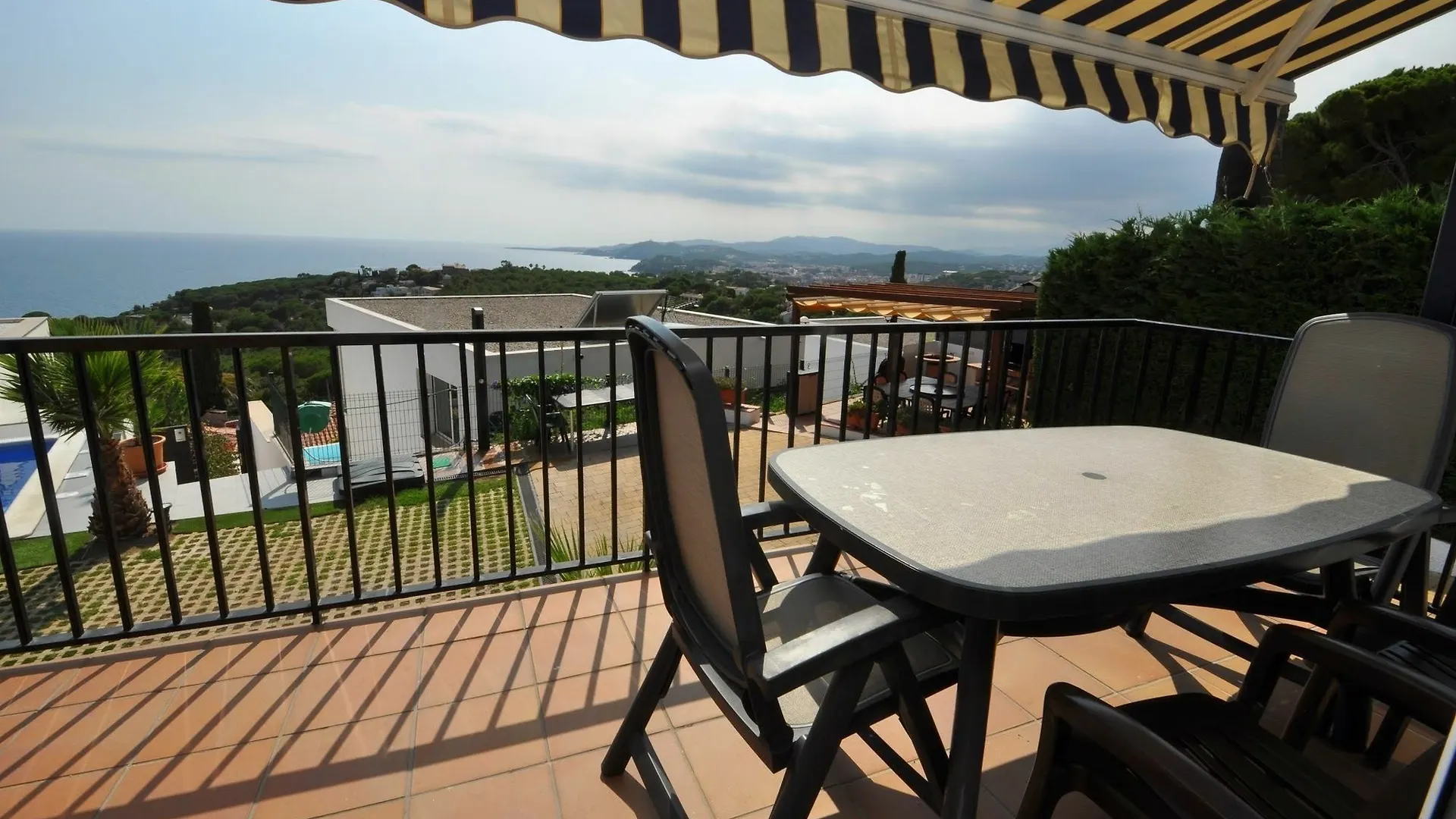 Town House Trull Lloretholiday Lloret de Mar